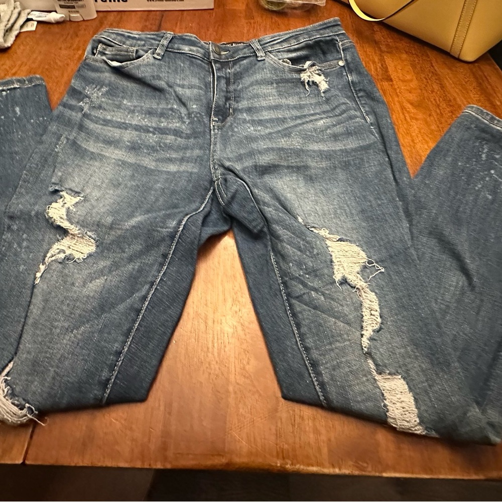 Distressed Jeans - Judy blue